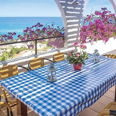 Casa Del Mar